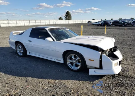 1991 Chevrolet Camaro Z28 z USA, uszkodzony, nr VIN 1G1FP23FXML150390